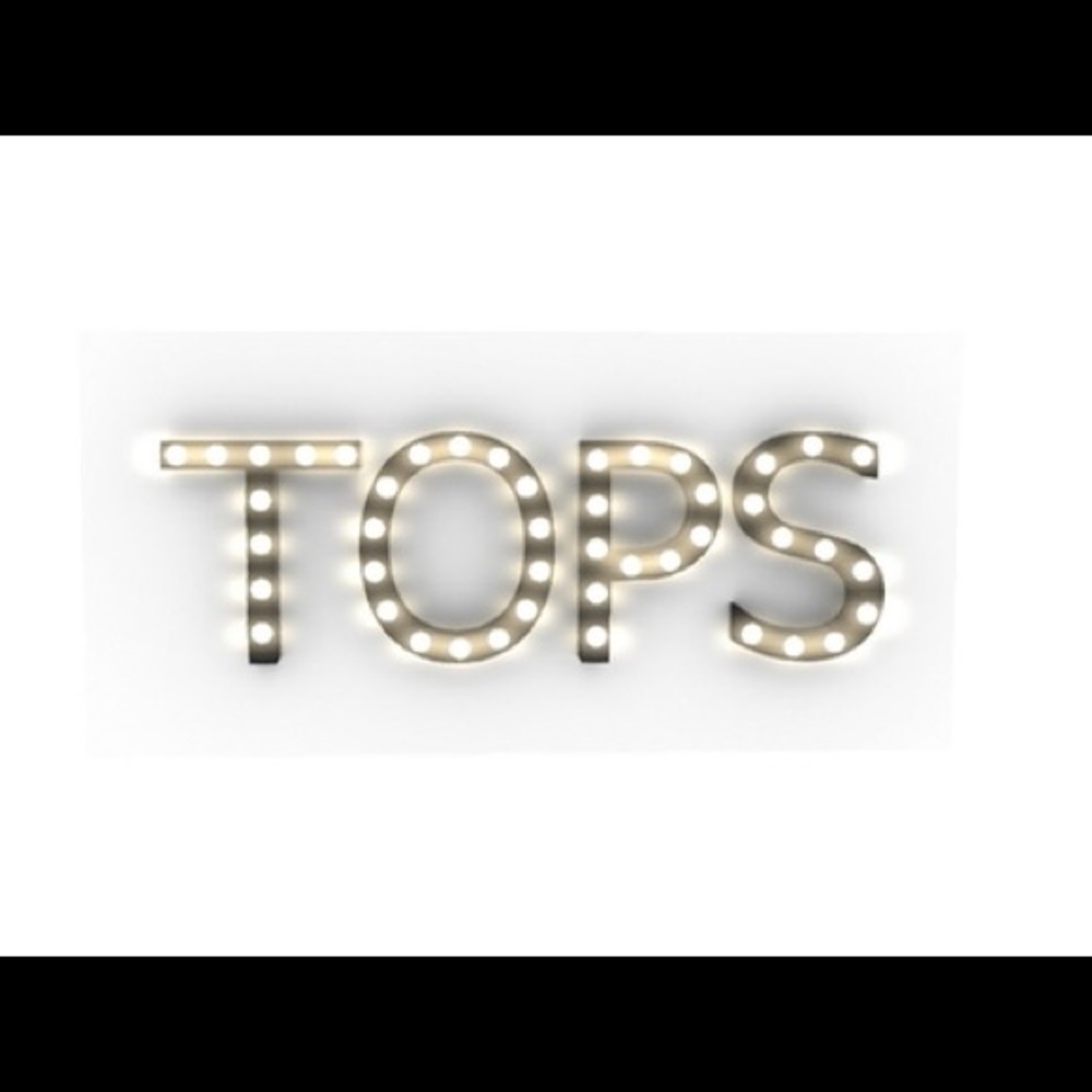 Tops! Taking offers ❤️